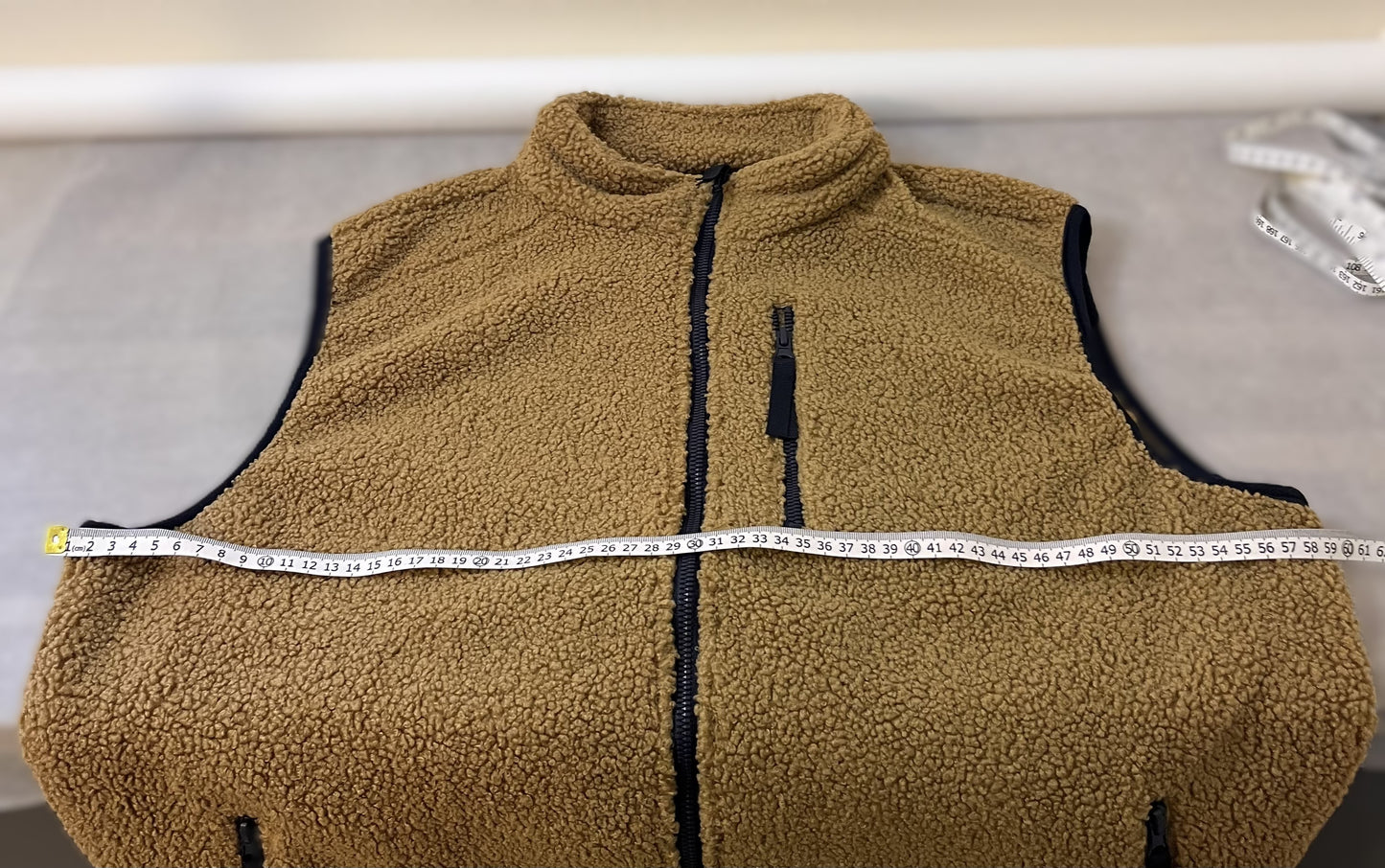 Teddy Fleece Gilet-Waistcoat-Body Warmer for Men and Women in Green Bean and Coffee